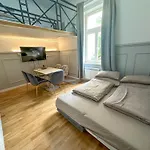 Διαμέρισμα Elegant Near Main Station & Wenceslas Sq