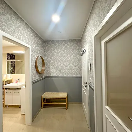 Elegant Near Main Station & Wenceslas Sq *