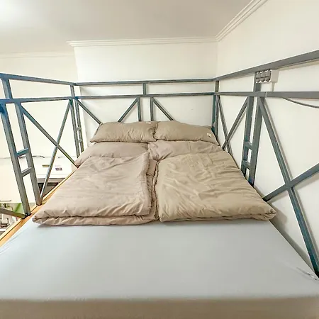 Elegant Near Main Station & Wenceslas Sq Apartment Prague
